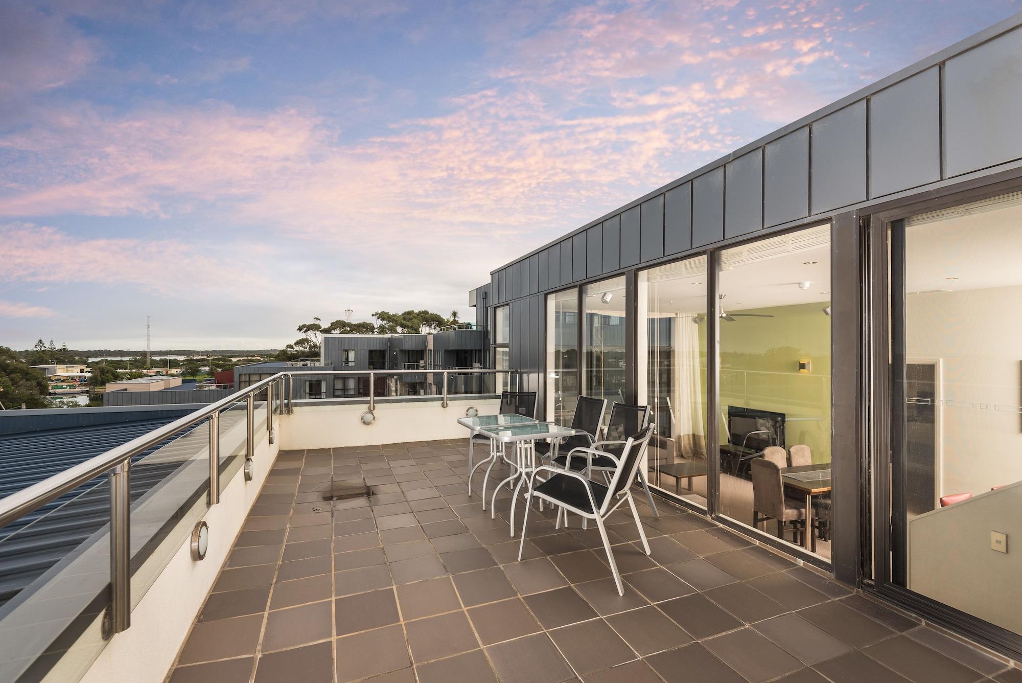 The Esplanade Resort And Spa Lakes Entrance Luaran gambar